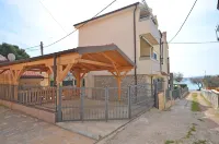 Apartments Ivan by the Sea