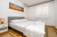 Apartment Zeljko - 3-Star