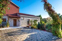 Villa Pamaroka - 3 stjerner