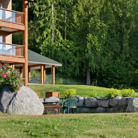 Kootenay Lakeview Resort , BW Signature Collection