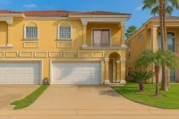 Big Private Luxury Home in Beach Gated Community