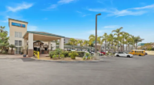 Motel 6 Oceanside, CA – Marina / Camp Pendleton