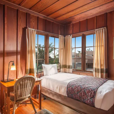 Asilomar Conference Grounds Отели рядом с достопримечательностью «Парк Лаверс-Пойнт»