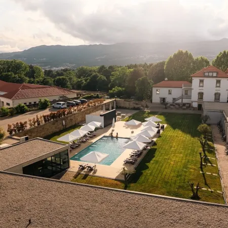Borralha Hotel
