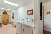 Bright Tucson Home w/ Patio by Rillito River Path! - Country Houses