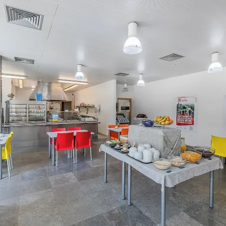 Hi Espinho - Pousada de Juventude