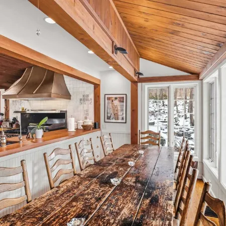 Luxury Riverfront Estate - Pool, Spa, Tennis, & Pond