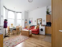 GuestReady - Charming retreat in West Green Hotels in Haringey