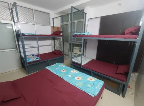 Vrindavan Bunk Hostel