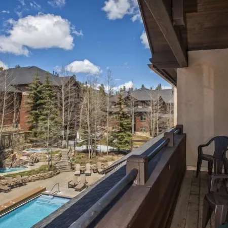 Grand Timber Lodge