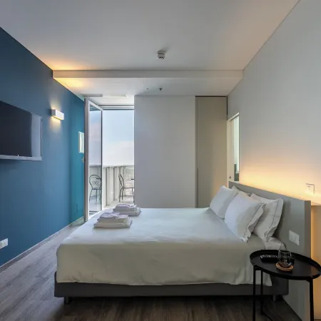 Htm Hybrid Tower Mestre by Halldis