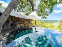 Bong Lux Hostel Lembongan โรงแรมใกล้หาด Tamarind