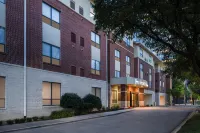 Hyatt House Dallas Uptown - parking