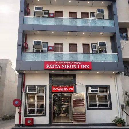 Satya Nikunj INN