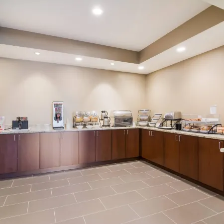 Comfort Inn & Suites