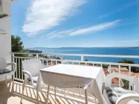 Apartments Vedra Hotels near Archaeological Collection