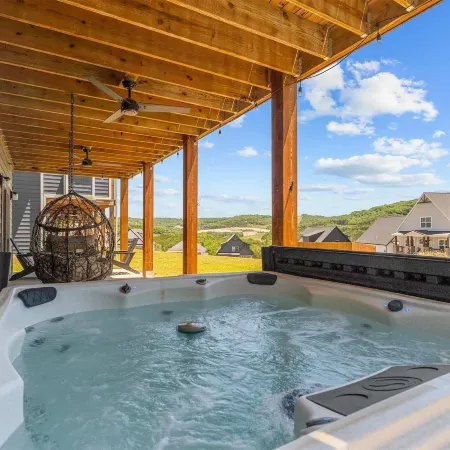 Green Wood Getaway for 18