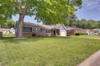 7 Mi to Kansas City Arrowhead Geha Stadium! - Homestays