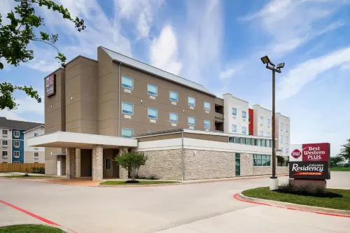 Best Western Plus Executive Residency Baytown - balcony