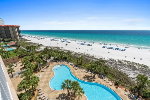 Sterling Beach 706 - parking