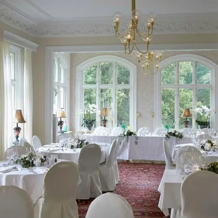 Karstorp Säteri – Hotell Och Konferens