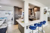 2 Mi to Hard Rock Stadium: Home w/ Hot Tub! - 3-Star