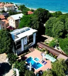 Naparis Boutique - 2-Star