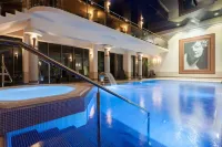Hotel Lambert Medical Spa - ที่มีสระว่ายน้ำ