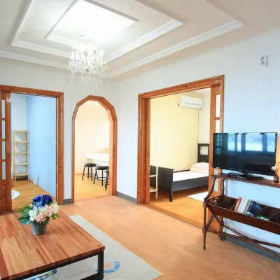 Jeju Nunkeunsaeu Guest House Các khách sạn gần Vọng lâu Yeonbukjeong