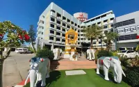 M Grand Hotel Roi Et - 3-Star