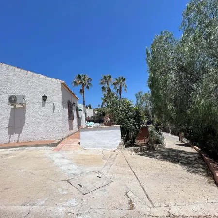 CD-1383 Three Bedroom Villa with Pool