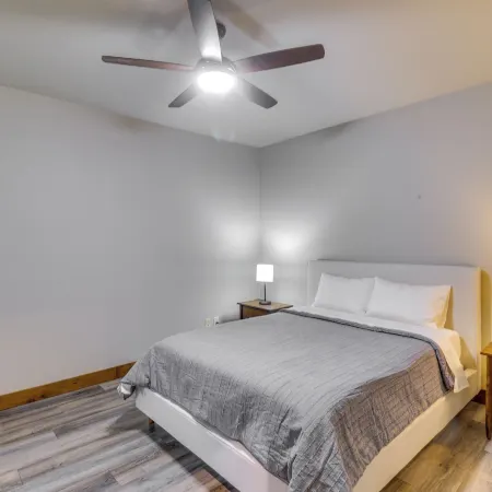 Downtown Columbia Falls Condo 16 Mi to Ski Resort