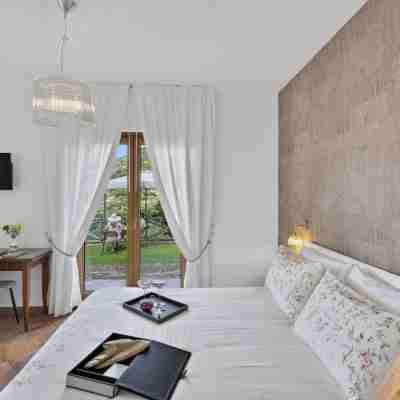 Villevieille Rooms