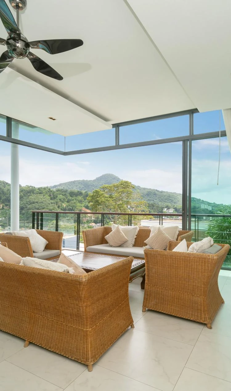 รูปภาพของSeaview pool villa with maid on Kamala hills
