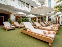 Los Arcos Suites - Airport Shuttle