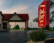 Red Roof Inn & Suites Middletown - Franklin - Bãi đậu xe