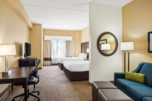 Comfort Suites Frisco - 2-Star