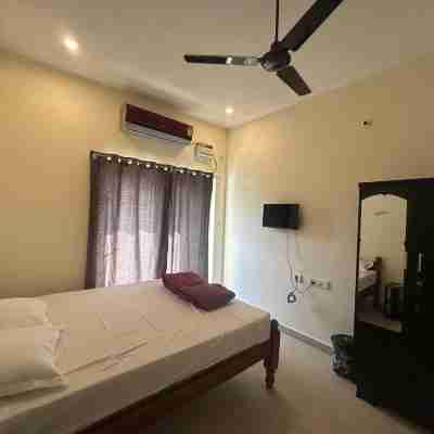 Gokul Home Stays Rooms