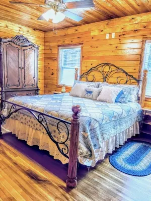 Charming 3Br/3BA Farmhouse~Family Friendly~Quiet Country Setting~Great Location! - Farmhouses