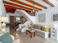 Holiday Home in Nerja with Sea Views & Pool - Bungalows