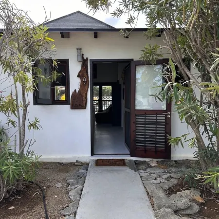 Villa Veva fully equipped Waterfront Escape