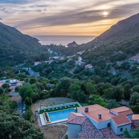 Villa Excelsior in Porto Ota