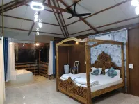 Giri Sarovar Resort - Private Pools