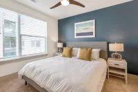 Landing Beautiful 1bd, Courtyard, Clubhouse - مسبح