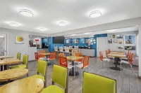 Best Western Plus Holiday Sands Inn  Suites - piscine