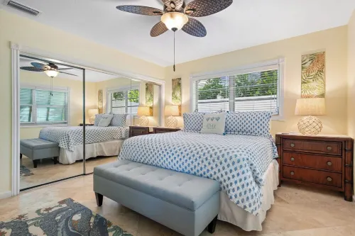 Resort Style Home Steps to Beach, Heated Pool, Game Room, Singer Island Getaway! - de playa
