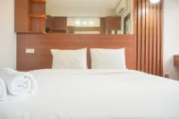 Relaxing and Homey Studio Transpark Cibubur Apartment By Travelio - Wi-Fi