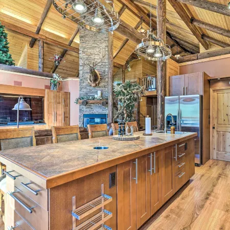 Luxe Prescott Natl Forest Home w/ Huge Deck Hotels in Yavapai County