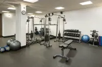 Four Points by Sheraton Edmonton South - Gym