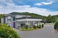 Spark by Hilton Asheville Blue Ridge Parkway - 3-Star